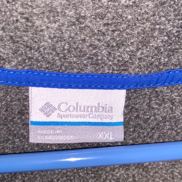 Columbia Quarter Button up XL - Picture 4 of 7